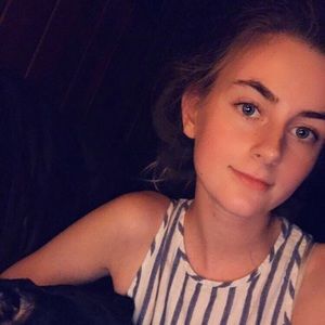 Meet your Posher, Kaitlin